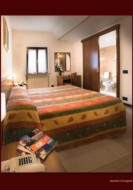 Albergo Il Castellino Boario Terme 외부 사진