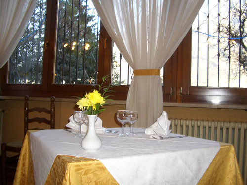 Albergo Il Castellino Boario Terme 외부 사진